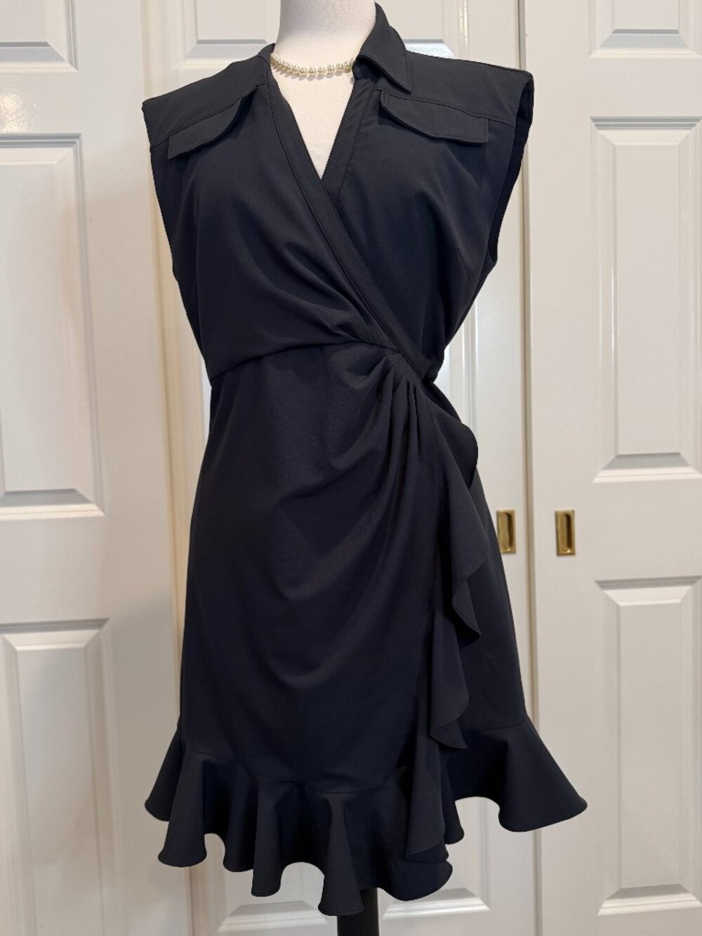 Cinq a Sept Black Sleeveless Wrap Dress Size "8" NWT
